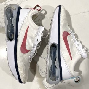 Nike Air Max 2021